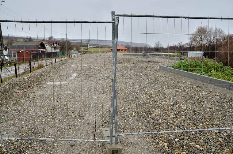 Ha nem az új helyen építik meg az állomást, akkor nem kérnek a projektből