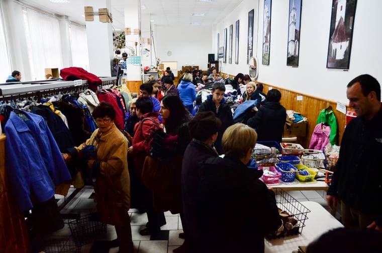 Jótékony célú bolhapiacot tartottak