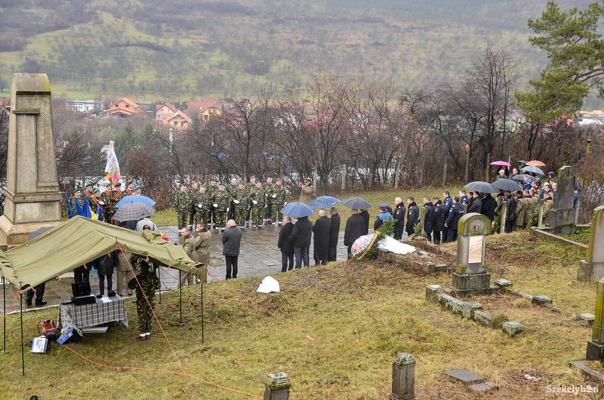 &bullet;  Fotó: Barabás Ákos