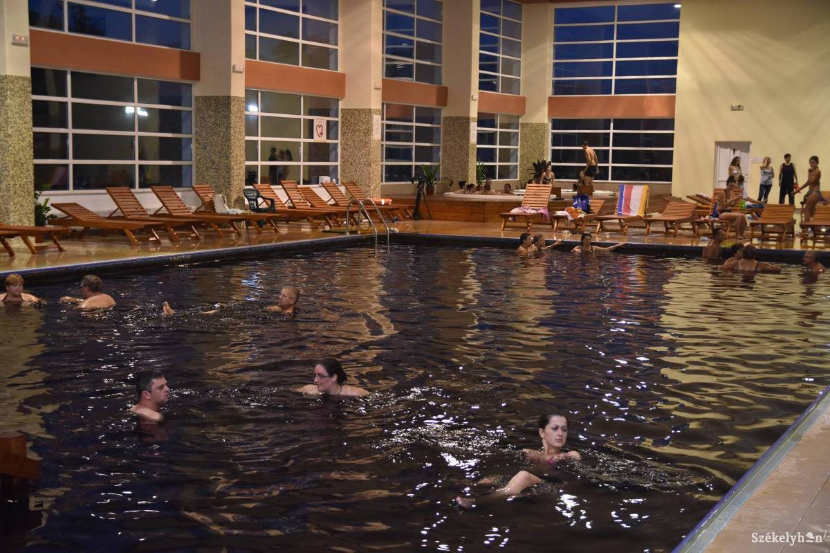 Elenyésző összeget spórolnak meg Parajdon a bányajáradék eltörlésével &bullet;  Fotó: Wellness Center Praid Facebook