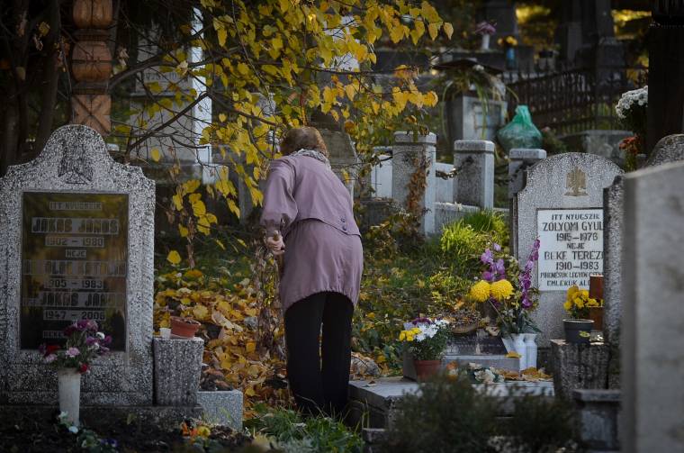 Mindenszentek ünnepe és halottak napja