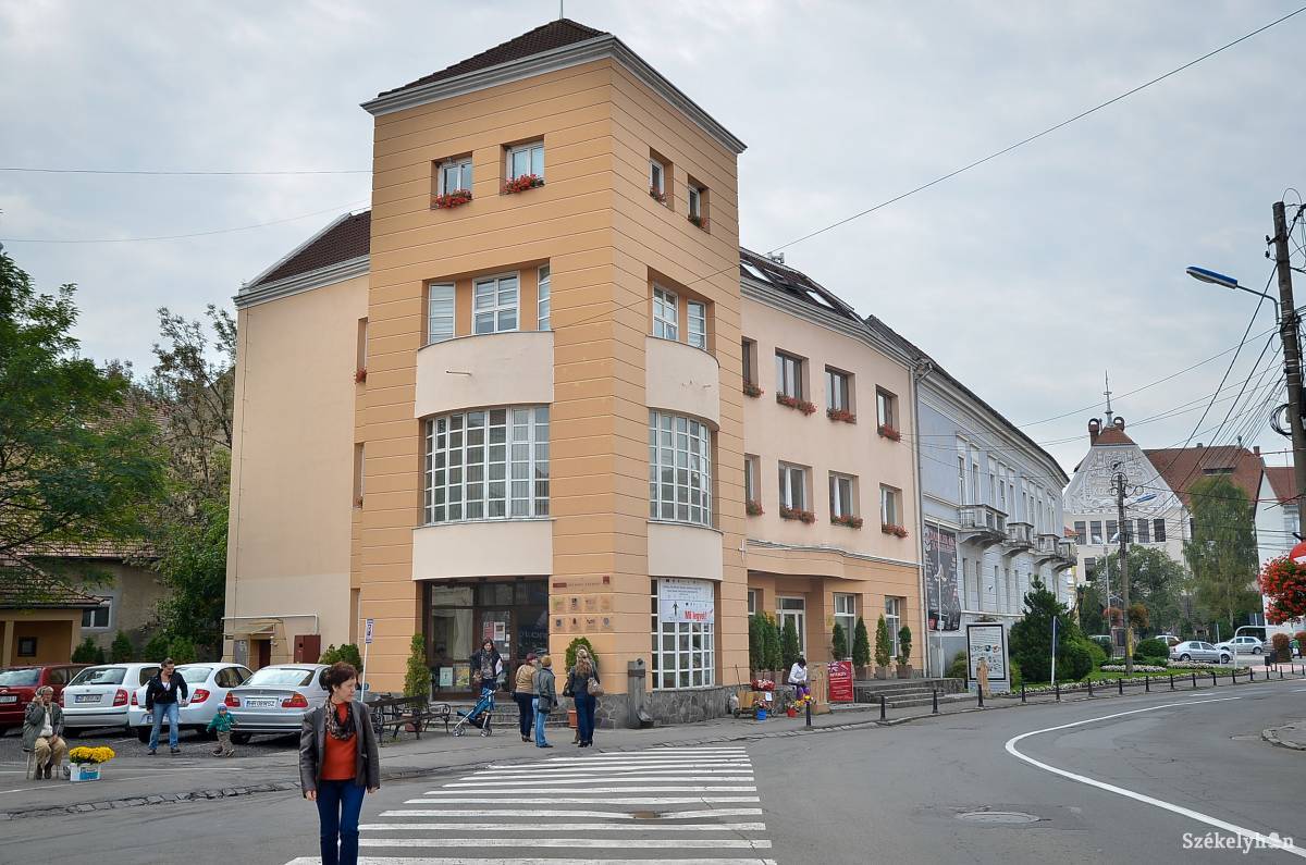 &bullet;  Fotó: Barabás Ákos