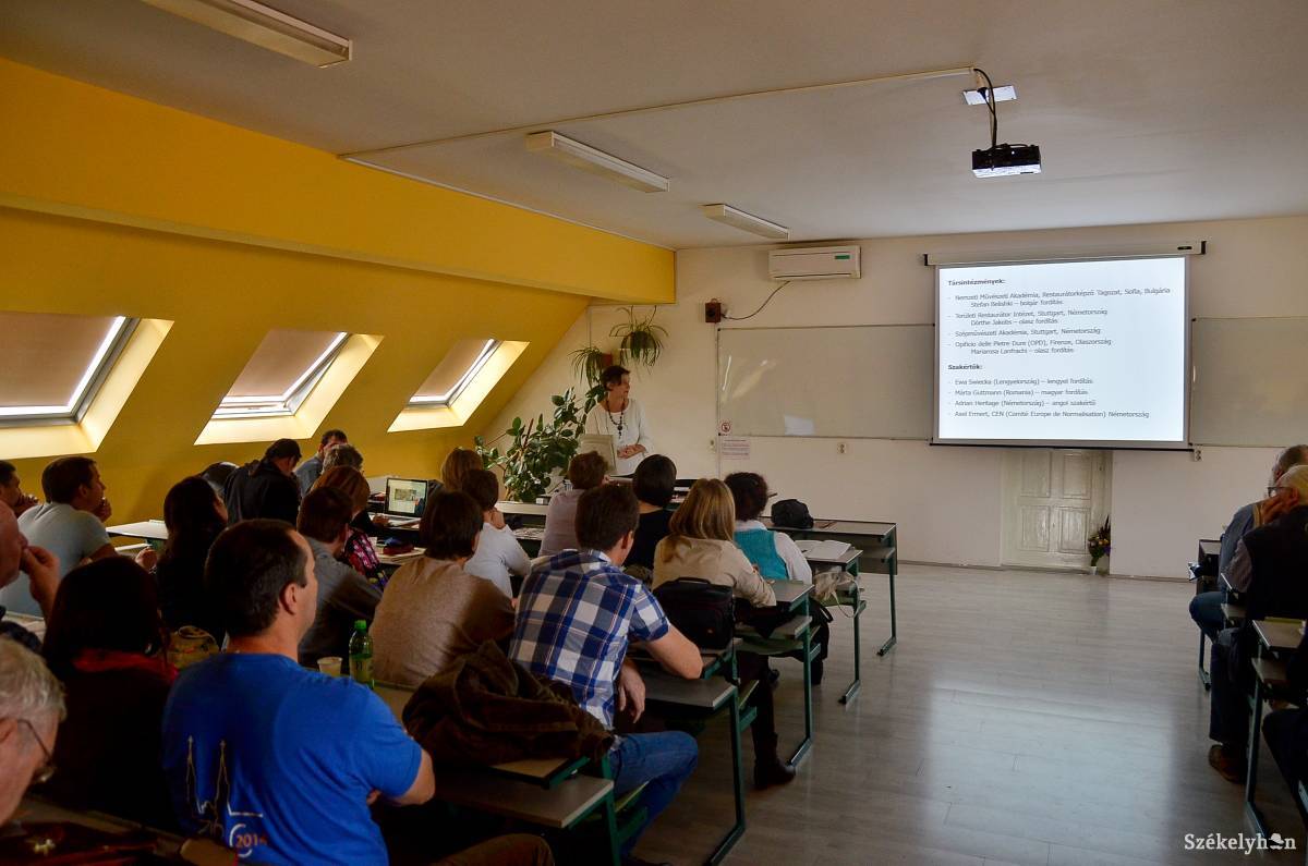 &bullet;  Fotó: Barabás Ákos