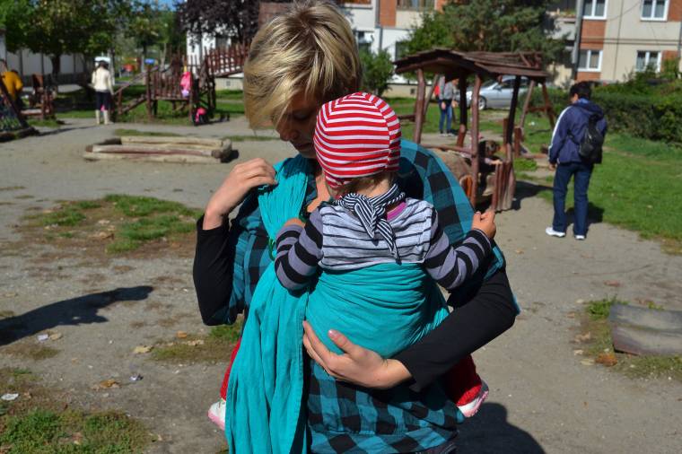 A babahordozást népszerűsítik