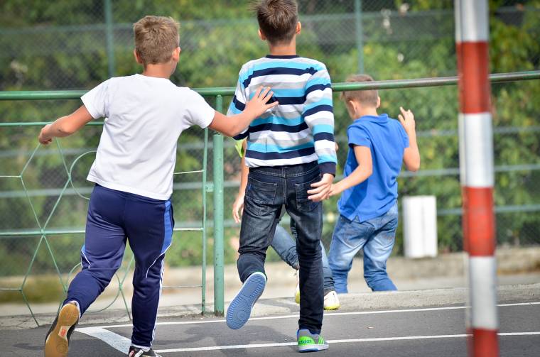 A sepsiszentgyörgyiek a vakációban is használhatják az iskolai sportpályákat
