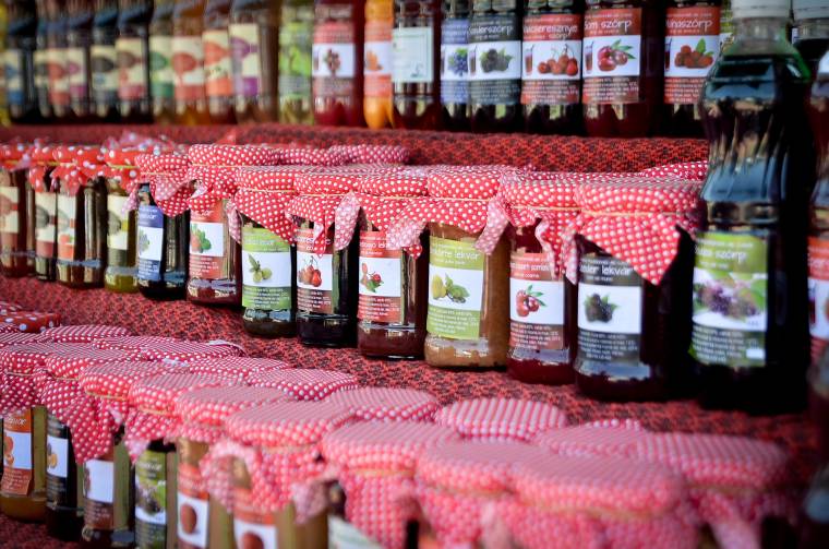 Előnybe hoznák a helyi gazdákat