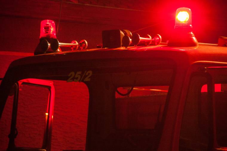 Két épület tetőzete égett le Csatószegen