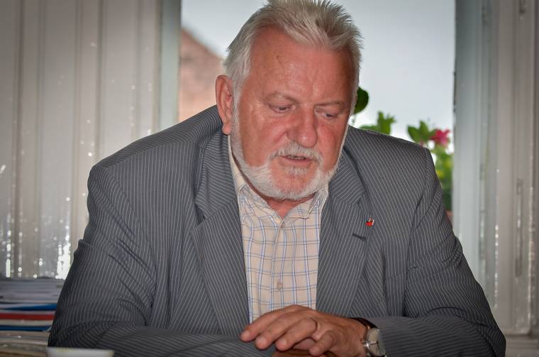 Módosul a közbeszerzési törvény