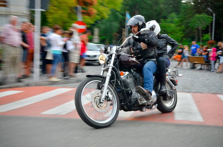 Jótékonysági motorozás a Szent Anna Gyermekotthonhoz