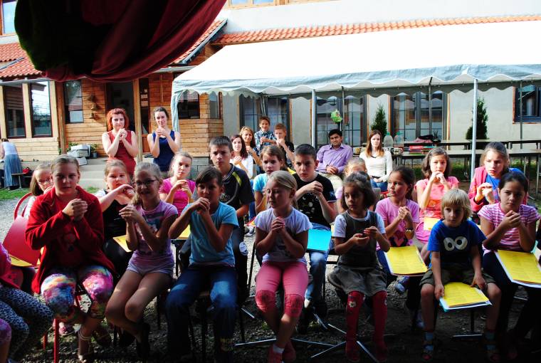 Külföldi önkéntesek is oktattak Szentegyházán