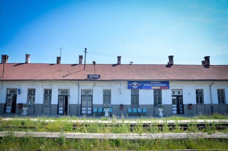 Indul a székely gőzös