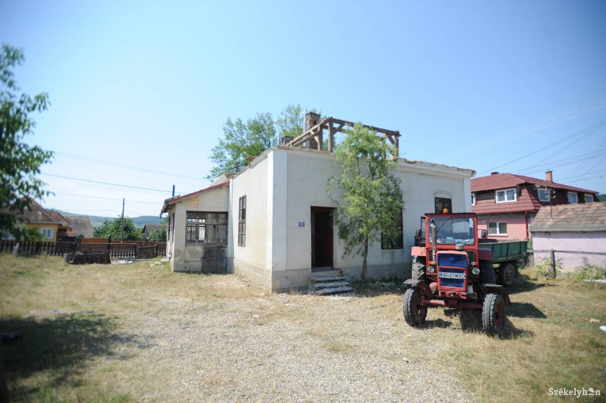 &bullet;  Fotó: Thomas Campean