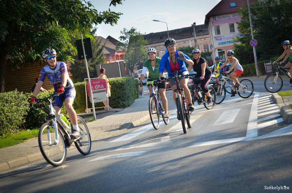 &bullet;  Fotó: Barabás Ákos