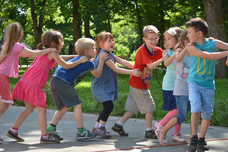 Óriáskukac az udvarhelyi parkban