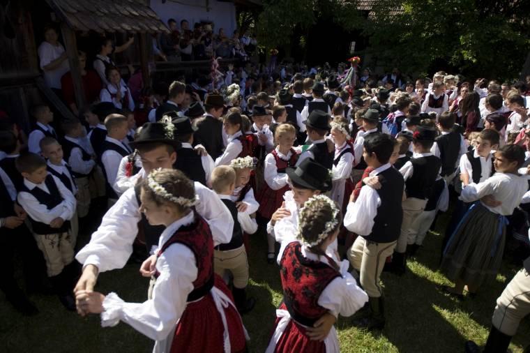 Gyermekzsivajtól lesz hangos Máréfalva