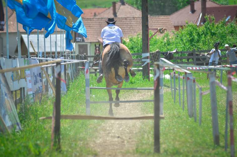 Csíkszéki futammal bővül a „parasztvágta”