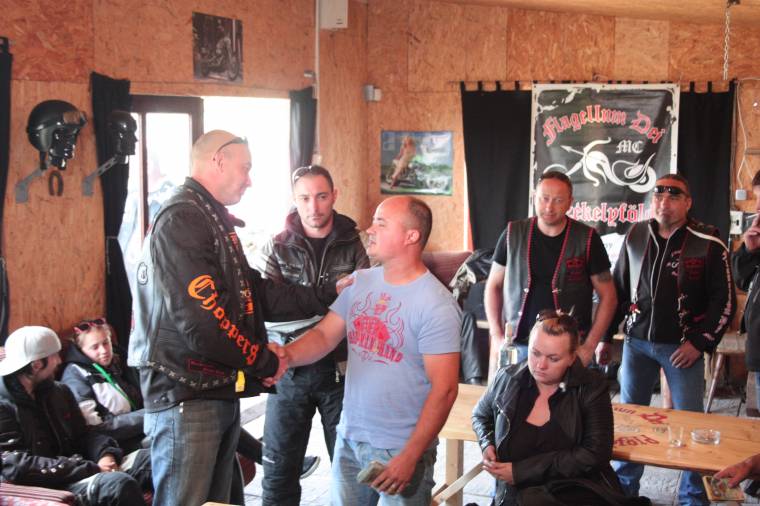 Beteg gyerekek megsegítésére adományoztak a motorosok