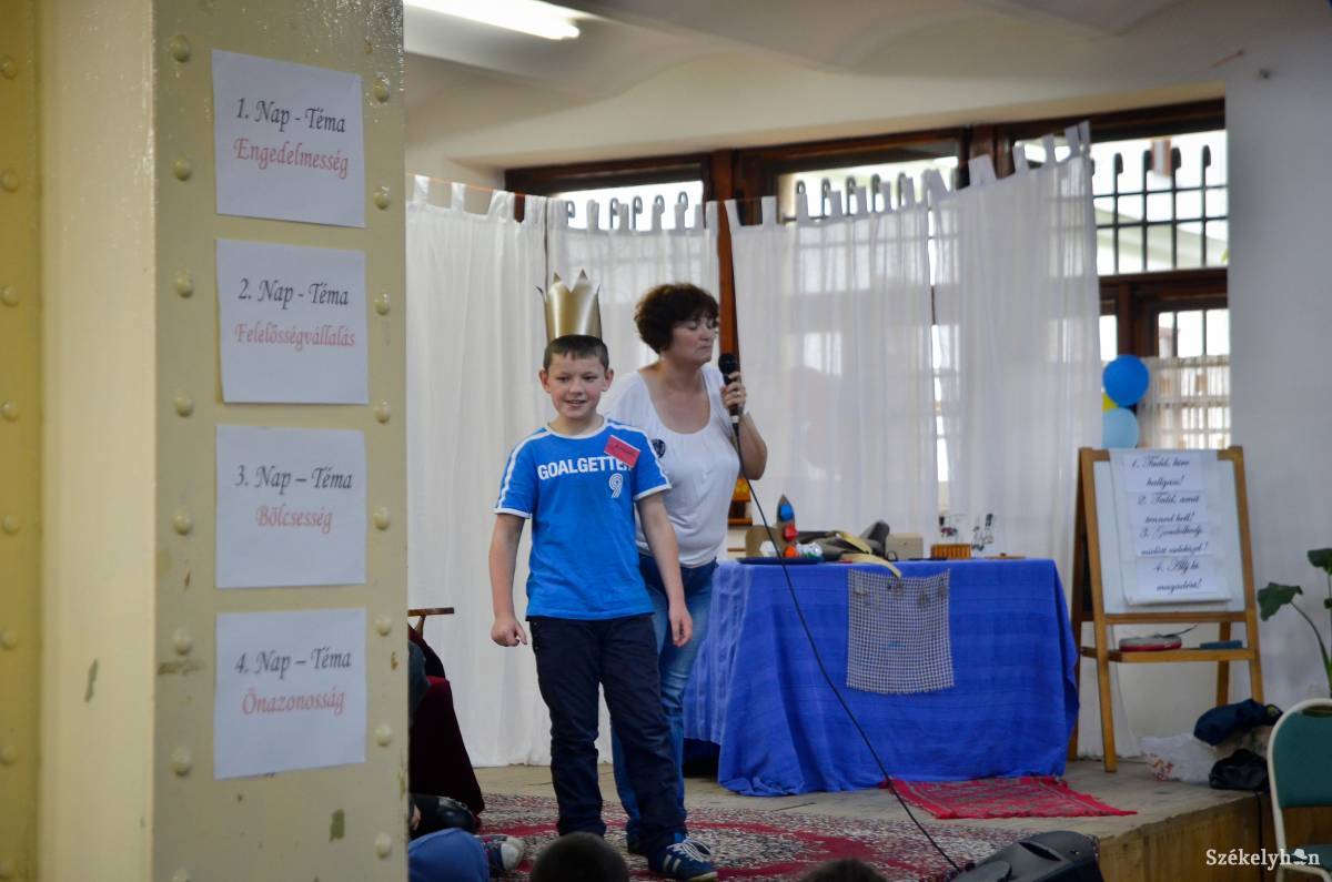 &bullet;  Fotó: Barabás Ákos