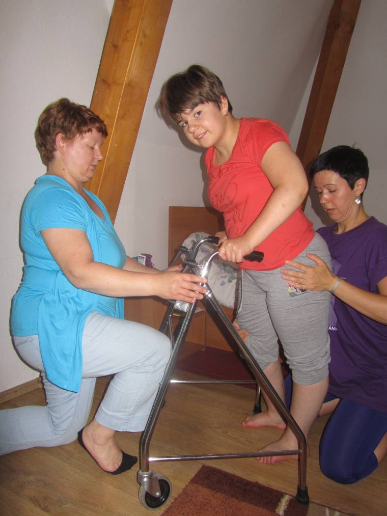 Gyógyító tábor új terápiákkal