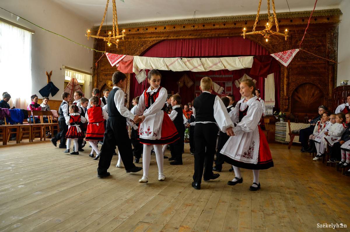 &bullet;  Fotó: Barabás Ákos