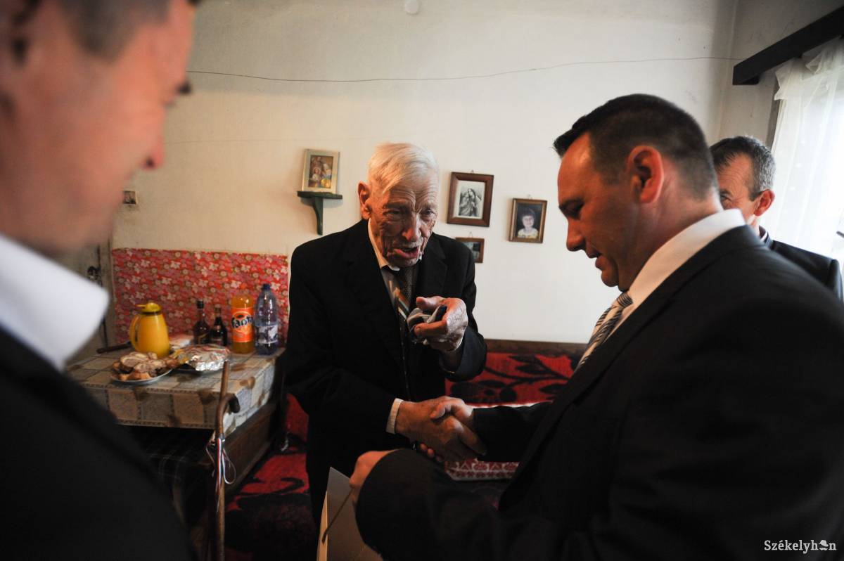 &bullet;  Fotó: Thomas Campean