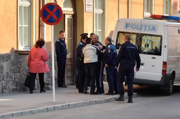 Újabb halasztás a Gáborék ellen indított perekben