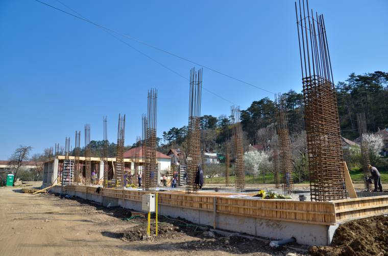 Inkubátorház: munkálatok, kapcsolatépítések, tárgyalások zajlanak