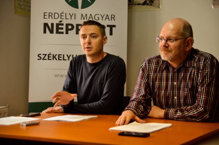 Az udvarhelyi önkormányzati ülés napirendjére reagált a Néppárt