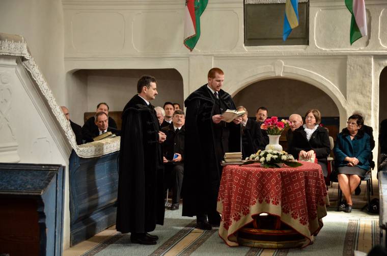 Lelkészbeiktató istentisztelet Bögözben