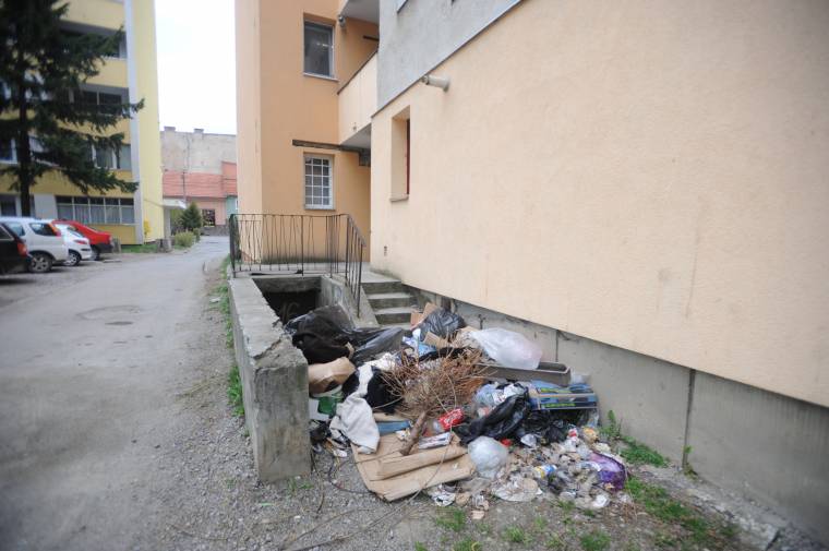 A Küküllő-part megtisztítására várnak a lakók