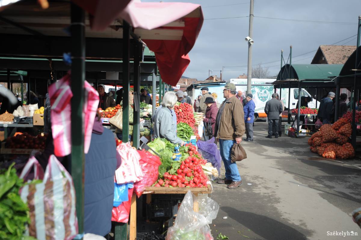 &bullet;  Fotó: Thomas Campean