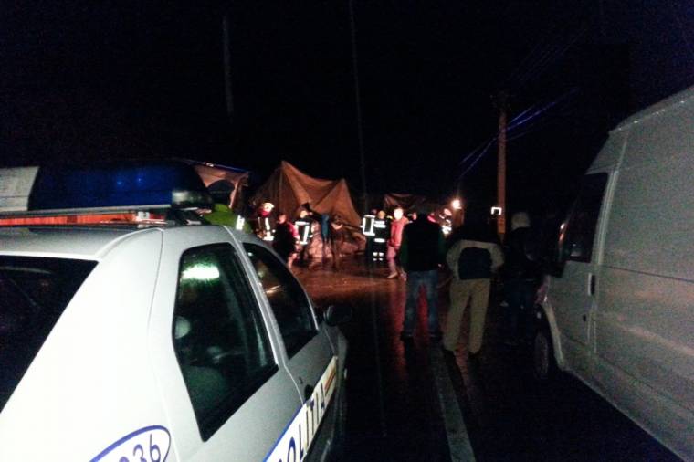 Lopott autóval, ittasan balesetezett a város között