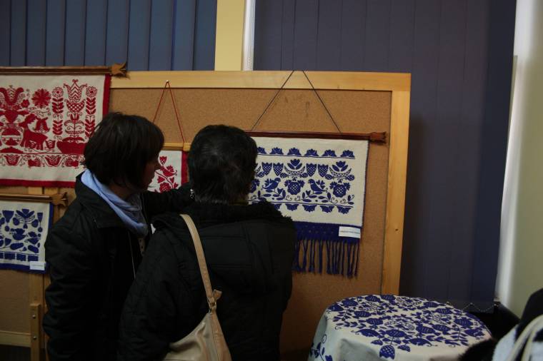 Tavaszvárás varrottasokkal