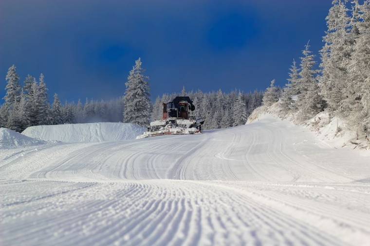 A Madarasi Hargitán kezdődik, máshol még csak készülnek a síszezonra