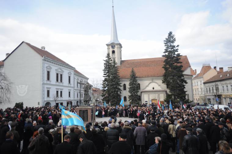 „Jogunk van a jelenhez és az eljövendőhöz is”