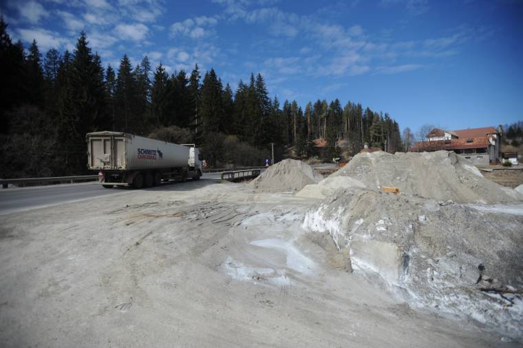 Nem mozdítják a sóhegyet