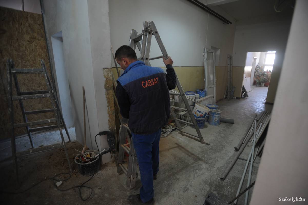 &bullet;  Fotó: Thomas Campean