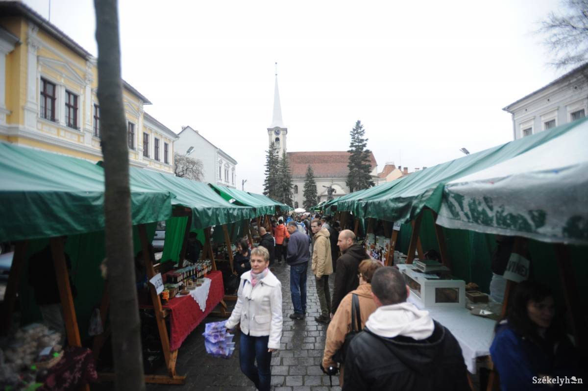 &bullet;  Fotó: Thomas Campean