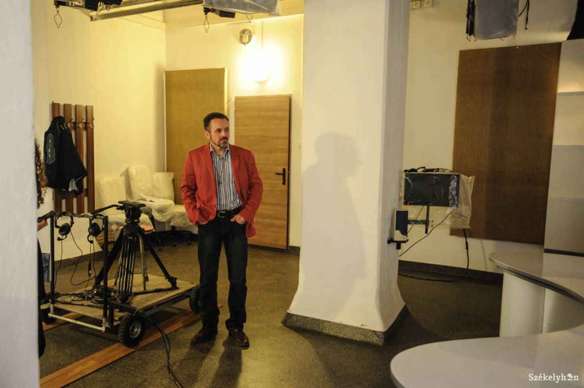 &bullet;  Fotó: Thomas Campean