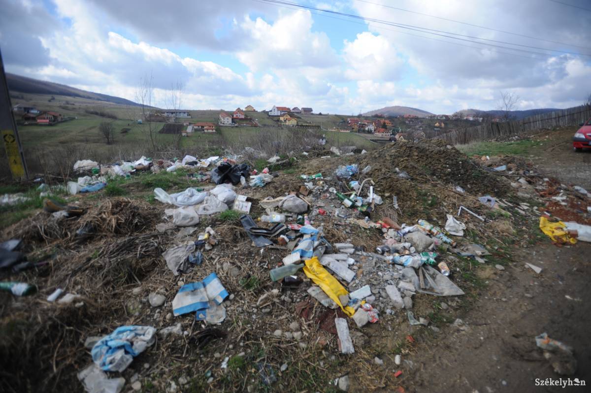 &bullet;  Fotó: Thomas Campean