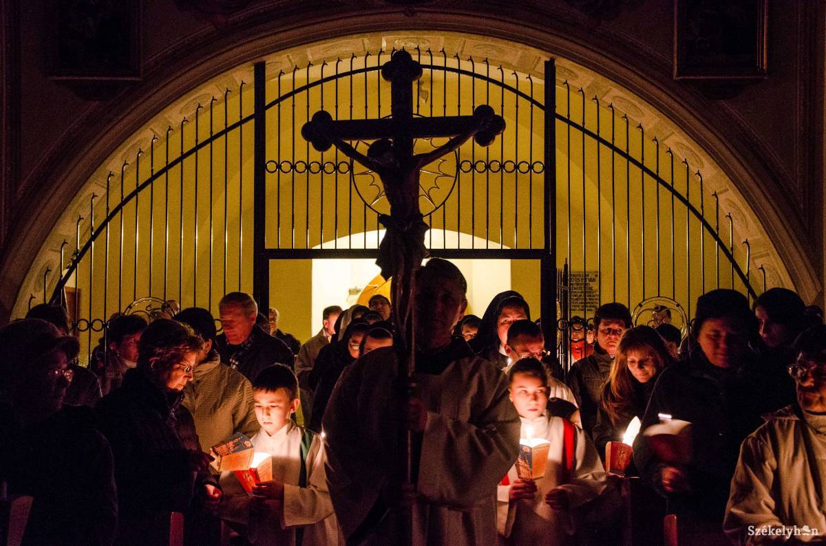 &bullet;  Fotó: Lukácsi Lehel