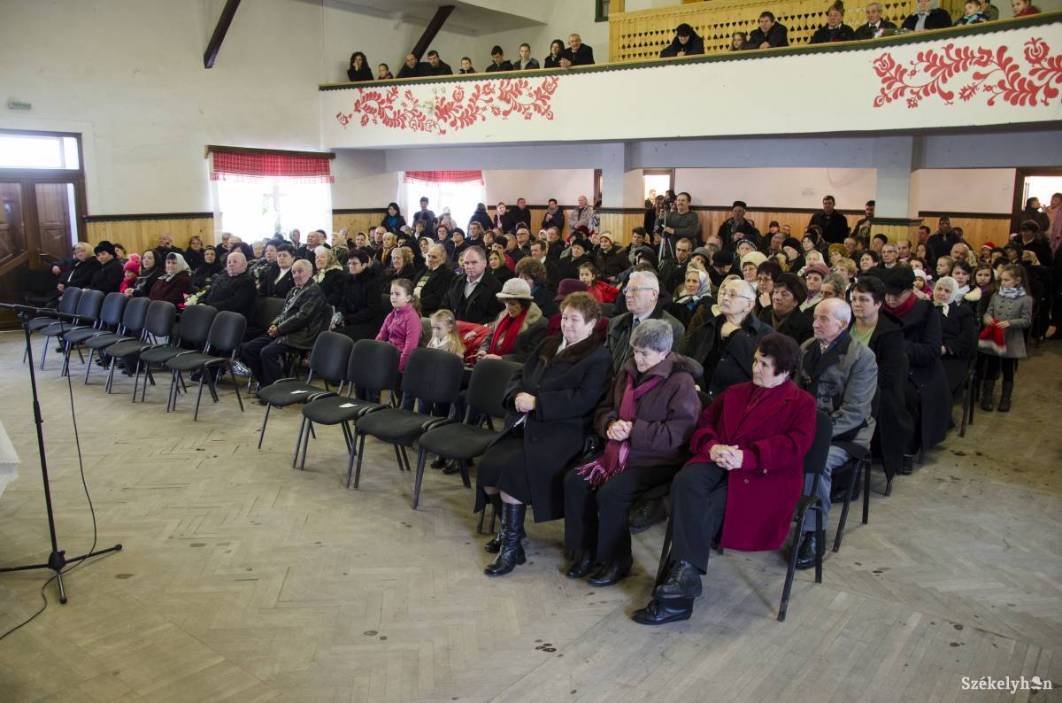 &bullet;  Fotó: Lukácsi Lehel