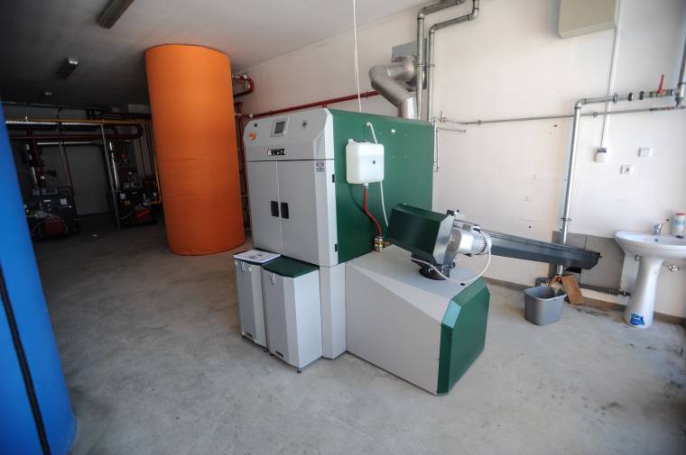 Jövő héttől biomasszás kazánnal fűthetnek a Bányaiban