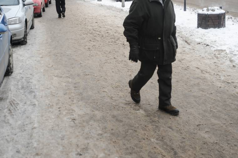 Ahol már az első hó után büntettek havas járdaszakasz miatt