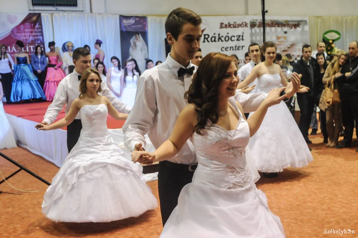 &bullet;  Fotó: Thomas Campean