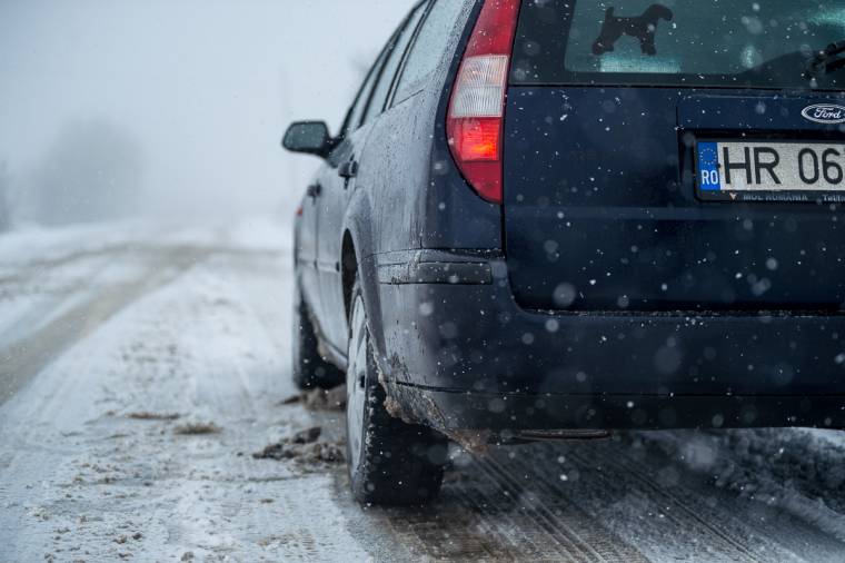 Havazás nehezíti a közlekedést a Székelyföldön