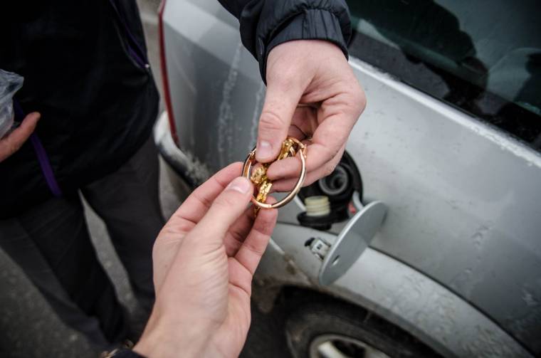 Aranyos mesével akarnak átverni