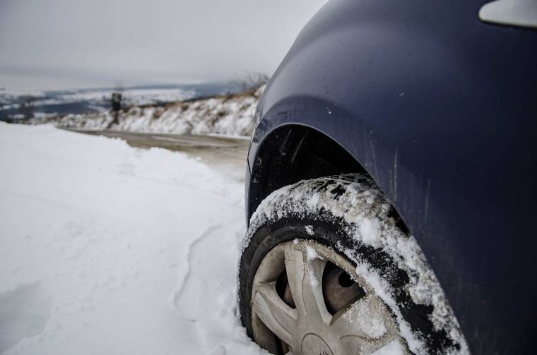 Folytatódik a lehűlés – Hótakarítókat bírságoltak