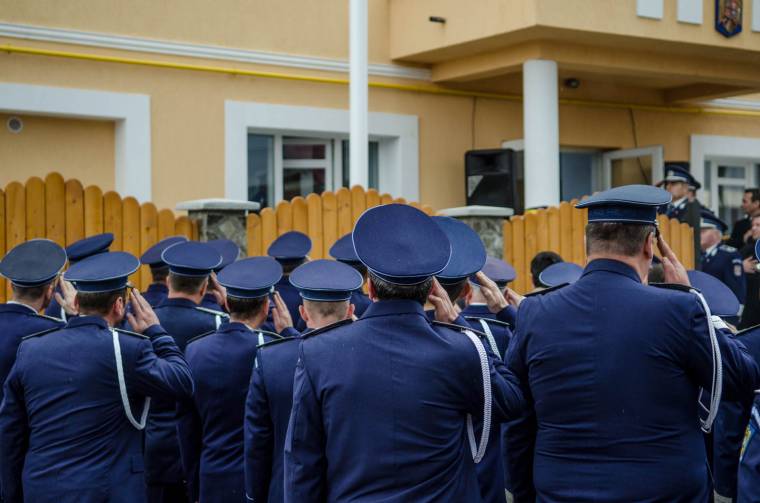 Veszélyességi pótlék jár a Székelyföldön szolgálatot teljesítő hatóságiaknak?