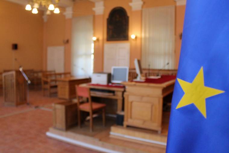 Hiába van videófelvétel egy törvényszegésről, nem biztos, hogy perben is felhasználható